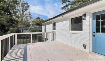 2038 Sandhurst Dr, Charlotte, NC 28205