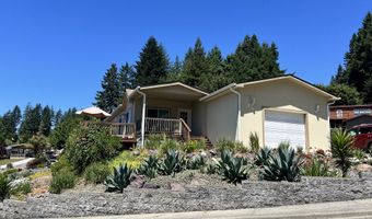 590 MEADOW Ln, Brookings, OR 97415