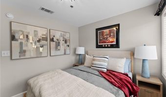 250 W Broad St 205, Athens, GA 30601