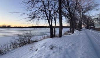 495 Lane 110 Hog Back Lk, Angola, IN 46703