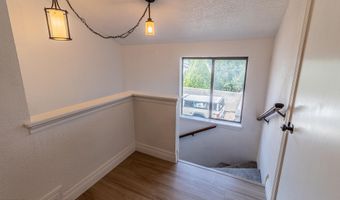 1212 PARKLAND Dr, Aztec, NM 87410