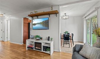 1047 Lowell Dr, Apple Valley, MN 55124