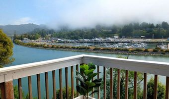 222 DEL NORTE Ln 19, Brookings, OR 97415