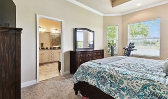 6934 OLD BENTON Dr, Apollo Beach, FL 33572