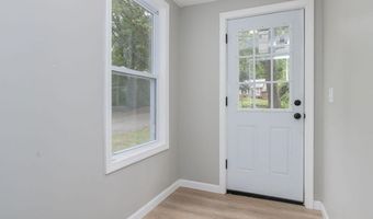 783 Hooksett Rd, Auburn, NH 03032