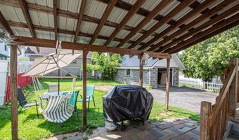 225 Church St, Amsterdam, NY 12010