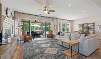 26112 Crescendo Dr, Escondido, CA 92026