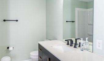 1622 Forest Springs Ln A, Ballwin, MO 63021