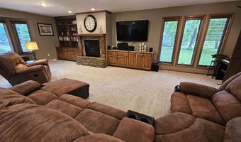 39081 Greenwood Ln, Aberdeen, SD 57401