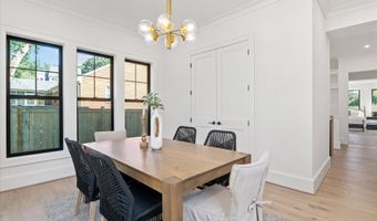 4911 37TH St N, Arlington, VA 22207