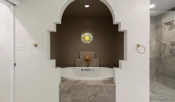 5104 SCARSDALE Rd, Bethesda, MD 20816