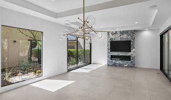 24 Garden Rain Dr, Las Vegas, NV 89135