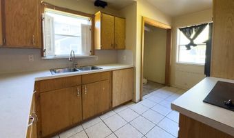 513 Holly St, Angleton, TX 77515