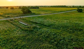 1130 15000 Rd, Altamont, KS 67330