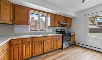 71 73 Elm St, Andover, NJ 07801