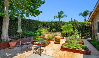 5675 Medeabrook Pl, Agoura Hills, CA 91301