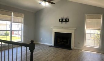 1012 Marina Trace Dr, Acworth, GA 30101