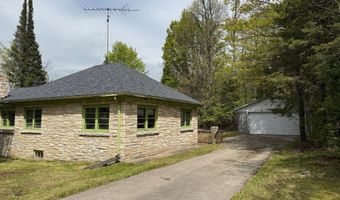 7892 OLD 101 Rd, Armstrong Creek, WI 54103