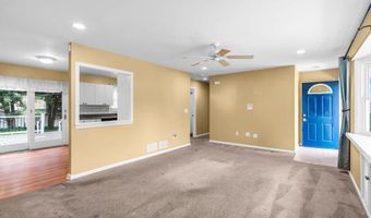 316 Seaman Ave, Beachwood, NJ 08722