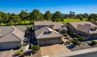 5733 S AMBERWOOD Dr, Chandler, AZ 85248