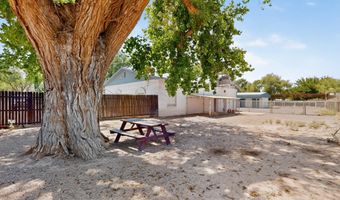 655 Country Ln, Bosque Farms, NM 87068