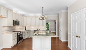 164 Fieldwood Dr, Advance, NC 27006