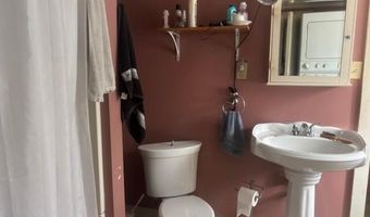 31 Greenlief St, Augusta, ME 04330