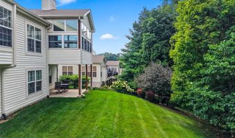 1533 Dietrich Place Ct, Ballwin, MO 63021