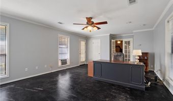 3820 Newberry Ln, Alma, AR 72921