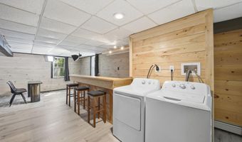 5 Pinecrest Cir, Bedford, NH 03110