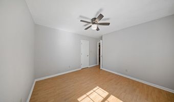 20 Cedar Crest Cir, Beaufort, SC 29907
