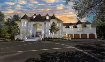 832 PARADISE Dr, Ambler, PA 19002