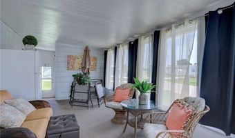 1300 Barefoot Cir, Barefoot Bay, FL 32976