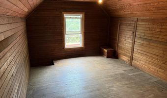21 Fern St, Bangor, ME 04401
