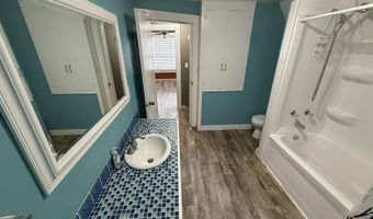 916 N River Ave, Alma, MI 48801