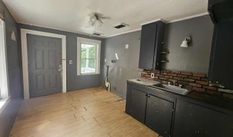 71 Boothby St, Augusta, ME 04330