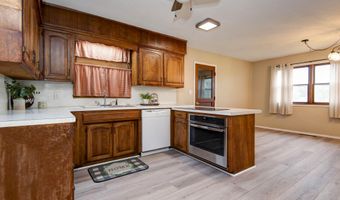 20597 Lawrence 2210, Aurora, MO 65605