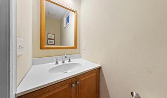 329 ESSEX Ave, Beach Haven, NJ 08008