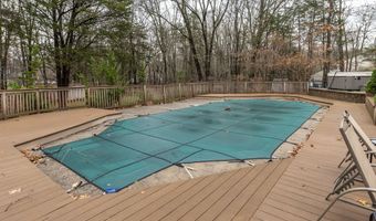 1642 Deerfield Ct, Cheshire, CT 06410