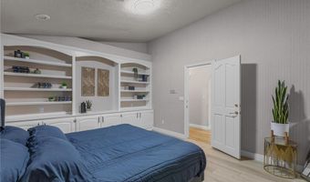 7471 Darby Ave, Las Vegas, NV 89117