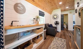 7170 Spring St, Alanson, MI 49706