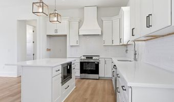 5601 Martys Ct, Bailey, NC 27807
