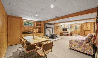 337 Captain Whitney Rd, Becket, MA 01223