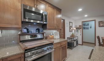 1141 Springwood Dr Dr NE, Albany, OR 97321