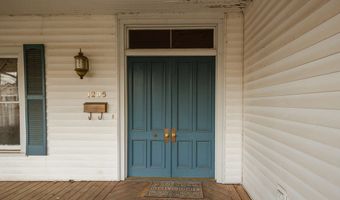 1205 N Main, Abbeville, SC 29620