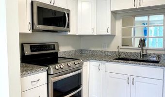 101-2 Waldo Ave, Belfast, ME 04915