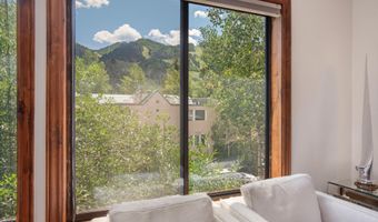 725 E Main St #309, Aspen, CO 81611