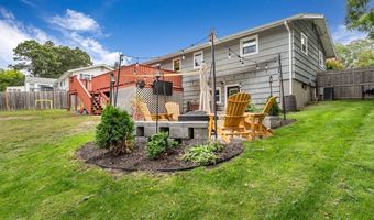 12 Arrowhead Rd, Bellingham, MA 02019
