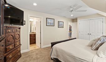 57 Sunset Ridge Ln 57, Bolton, MA 01740