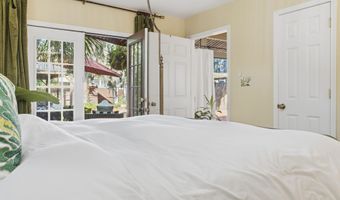 128 Lee St, Biloxi, MS 39530